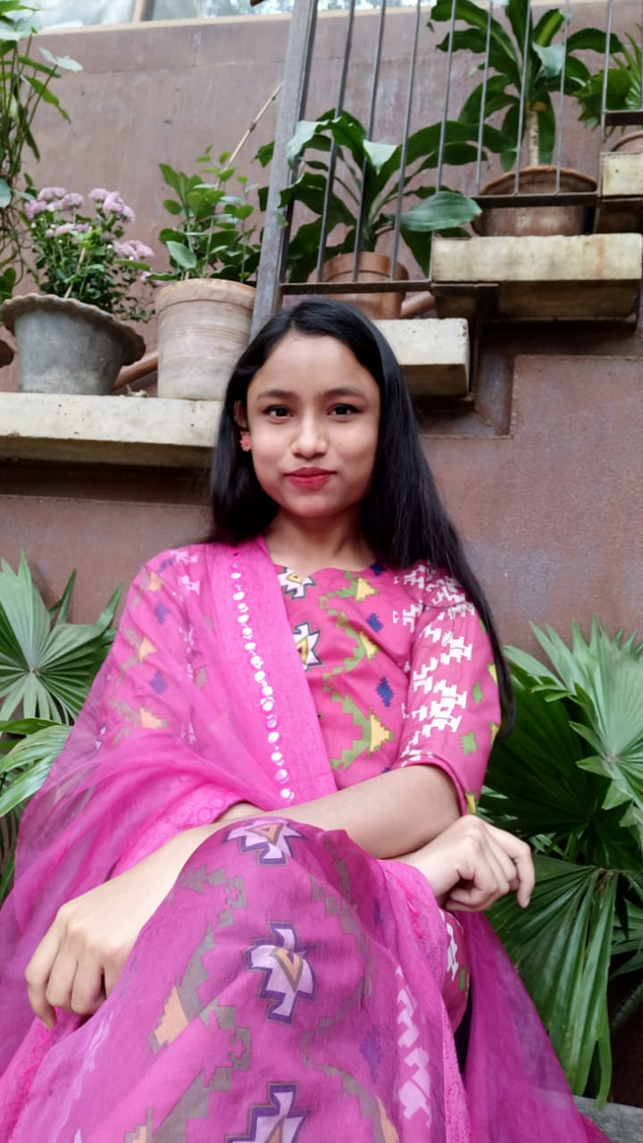 Naima Alam Hira