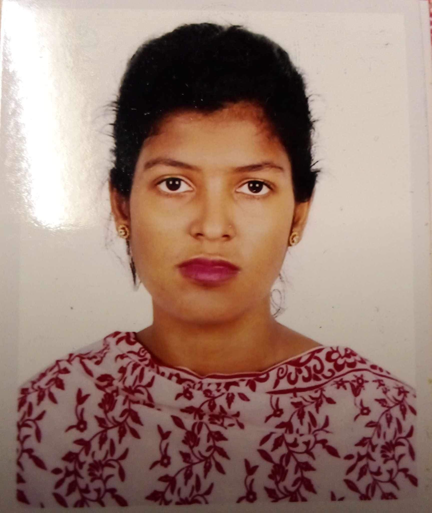 Lucky rani sutradhar